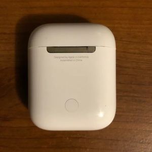 Apple AirPods